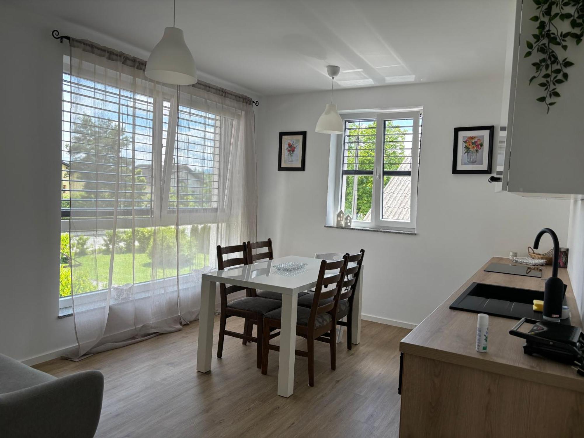 Apartmaji Cepon Liubliana Exterior foto